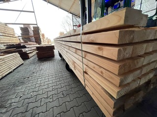 Ca. 50x Douglas balken geschaafd, 45x95mm, lengte 1300cm